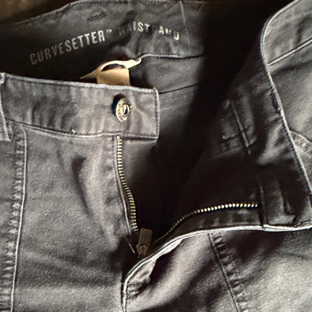 Duluth Trading Co Charcoal Women's Cargo Jeans - Picture 4 of 5